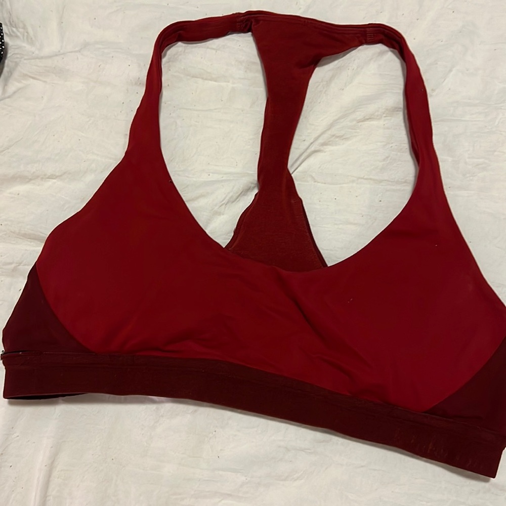 Lululemon bra